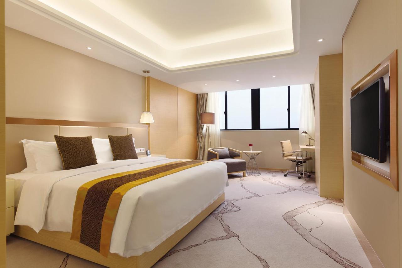 Ramada By Wyndham Enping Hotel Exterior photo